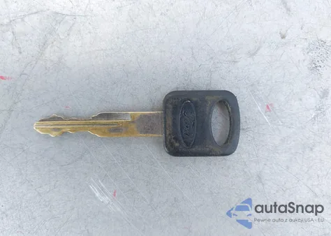 1996 Ford Aerostar z USA, uszkodzony, nr VIN 1FMDA31X6TZA57732